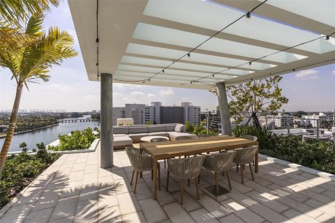 Condominio en venta en Bay Harbor Islands, Florida, 3 dormitorios, 170.01 m2 № 2032981 - foto 28