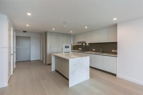 Condominio en venta en Bay Harbor Islands, Florida, 3 dormitorios, 170.01 m2 № 2032981 - foto 8