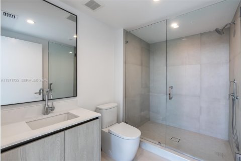 Condominio en venta en Bay Harbor Islands, Florida, 3 dormitorios, 170.01 m2 № 2032981 - foto 15