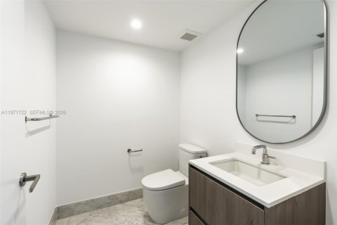 Condominio en venta en Bay Harbor Islands, Florida, 3 dormitorios, 170.01 m2 № 2032981 - foto 13