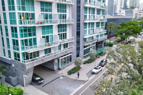Condominio en Miami, Florida, 2 dormitorios  № 2058391