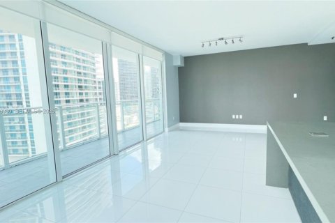 Condominio en venta en Miami, Florida, 2 dormitorios, 105.35 m2 № 2058391 - foto 8