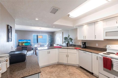 Copropriété à vendre à Punta Gorda, Floride: 2 chambres, 146.88 m2 № 1736270 - photo 17