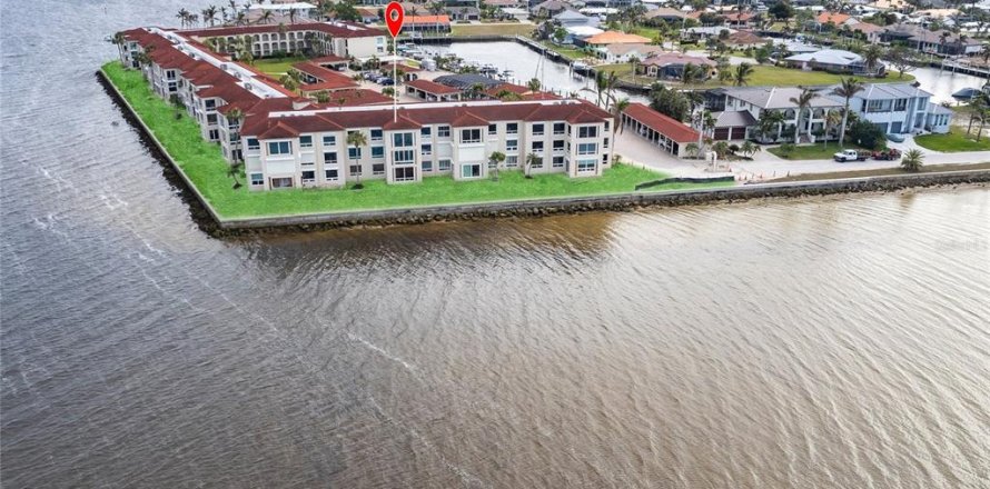 Condo à Punta Gorda, Floride, 2 chambres № 1736270