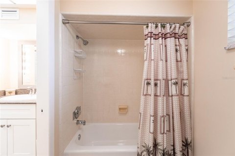 Copropriété à vendre à Punta Gorda, Floride: 2 chambres, 146.88 m2 № 1736270 - photo 29