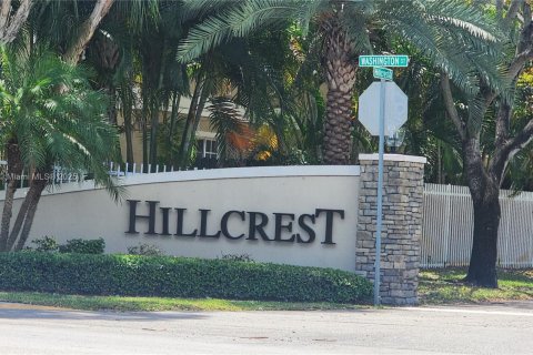 Copropriété à vendre à Hollywood, Floride: 2 chambres, 83.52 m2 № 1947831 - photo 29