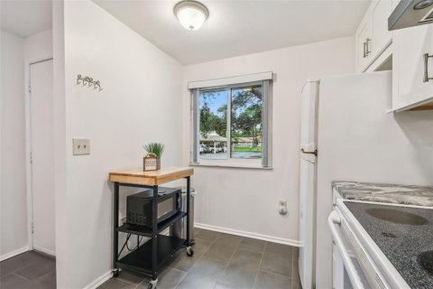 Villa ou maison à vendre à Clearwater, Floride: 2 chambres, 88.26 m2 № 1690619 - photo 6