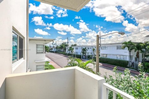 Купить кондоминиум в Майами-Бич, Флорида 2 спальни, 96.62м2, № 1923129 - фото 29