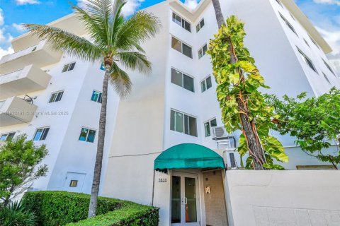 Купить кондоминиум в Майами-Бич, Флорида 2 спальни, 96.62м2, № 1923129 - фото 8