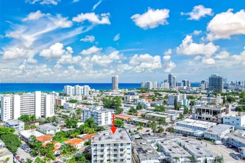 Купить кондоминиум в Майами-Бич, Флорида 2 спальни, 96.62м2, № 1923129 - фото 4