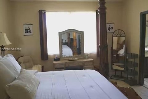 Villa ou maison à vendre à Miami, Floride: 5 chambres, 241.36 m2 № 2331862 - photo 25