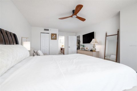 Copropriété à vendre à Daytona Beach Shores, Floride: 2 chambres, 128.58 m2 № 2214158 - photo 17