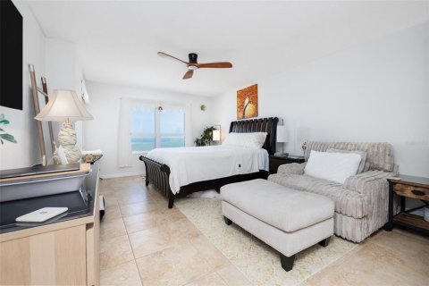 Copropriété à vendre à Daytona Beach Shores, Floride: 2 chambres, 128.58 m2 № 2214158 - photo 16
