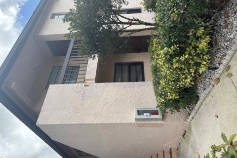 Condominio en Boca Raton, Florida, 2 dormitorios № 2245498