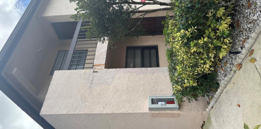 Condominio en Boca Raton, Florida, 2 dormitorios  № 2245498