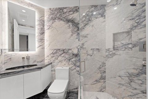 Снять в аренду кондоминиум в Санни-Айлс-Бич, Флорида 4 спальни, 277.5м2, № 1939422 - фото 22