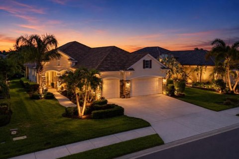 Casa en venta en Bradenton, Florida, 3 dormitorios, 214.51 m2 № 2200213 - foto 7