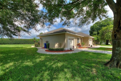 Casa en venta en Winter Haven, Florida, 3 dormitorios, 287.81 m2 № 1869513 - foto 6