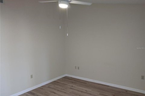 Condo in Clearwater, Florida, 1 bedroom  № 2391033 - photo 7