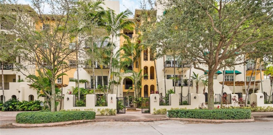 Condo à Coral Gables, Floride, 2 chambres  № 2001334