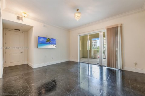 Copropriété à louer à Coral Gables, Floride: 2 chambres, 179.49 m2 № 2001334 - photo 10