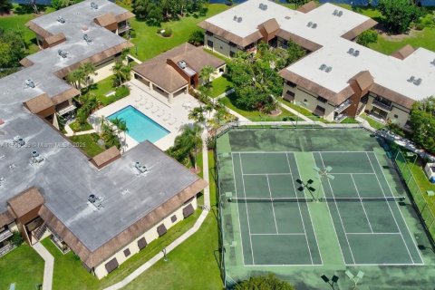 Condo in Miami, Florida, 2 bedrooms  № 1731122 - photo 8