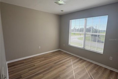 Villa ou maison à louer à Poinciana, Floride: 4 chambres, 194.54 m2 № 2425804 - photo 25