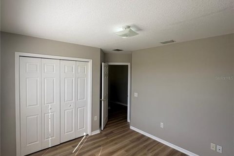 Villa ou maison à louer à Poinciana, Floride: 4 chambres, 194.54 m2 № 2425804 - photo 26