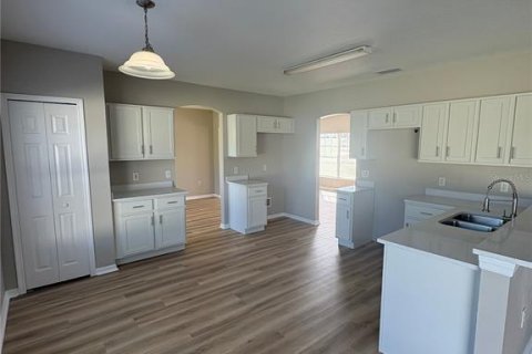 Villa ou maison à louer à Poinciana, Floride: 4 chambres, 194.54 m2 № 2425804 - photo 14