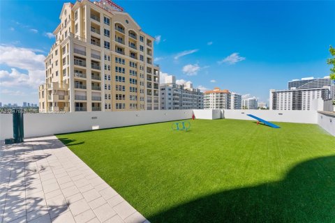 Copropriété à vendre à Fort Lauderdale, Floride: 2 chambres, 175.59 m2 № 2005370 - photo 24