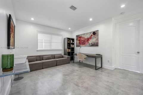 Купить виллу или дом в Майами, Флорида 4 спальни, 289.67м2, № 2052322 - фото 17