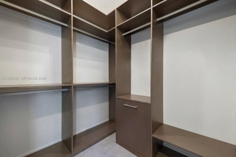 Купить виллу или дом в Майами, Флорида 4 спальни, 289.67м2, № 2052322 - фото 26