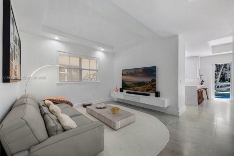 Купить виллу или дом в Майами, Флорида 4 спальни, 289.67м2, № 2052322 - фото 14