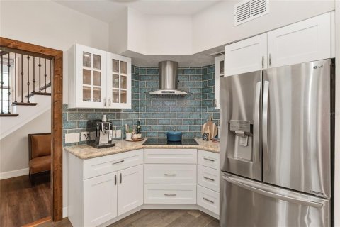 Casa en venta en Gainesville, Florida, 4 dormitorios, 280.56 m2 № 2121327 - foto 21