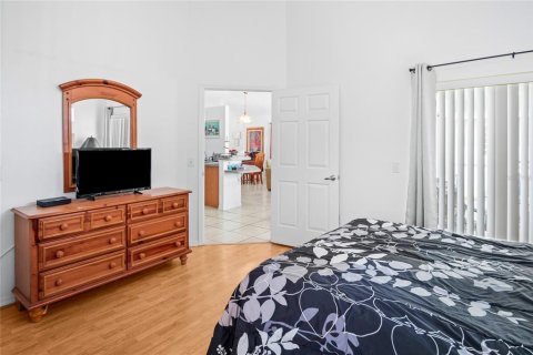 House in Davenport, Florida 4 bedrooms, 134.89 sq.m. № 1657731 - photo 19