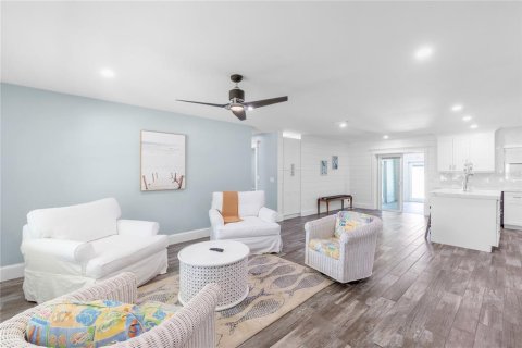 Villa ou maison à vendre à Bradenton, Floride: 3 chambres, 152.73 m2 № 1734843 - photo 11