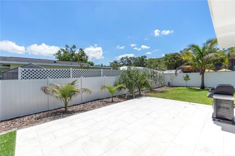 Villa ou maison à vendre à Bradenton, Floride: 3 chambres, 152.73 m2 № 1734843 - photo 8