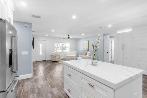 Villa ou maison à vendre à Bradenton, Floride: 3 chambres, 152.73 m2 № 1734843 - photo 17