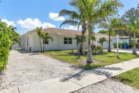 Villa ou maison à vendre à Bradenton, Floride: 3 chambres, 152.73 m2 № 1734843 - photo 2