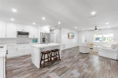 Villa ou maison à vendre à Bradenton, Floride: 3 chambres, 152.73 m2 № 1734843 - photo 13