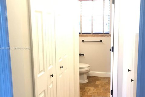 Appartement à louer à Coral Gables, Floride: 1 chambre, 52.03 m2 № 2075591 - photo 10