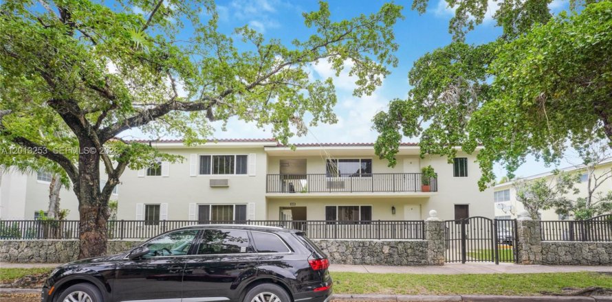 Appartement à Coral Gables, Floride 1 chambre, 52.03 m2 № 2075591