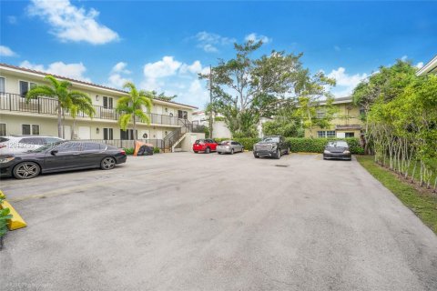 Appartement à louer à Coral Gables, Floride: 1 chambre, 52.03 m2 № 2075591 - photo 14
