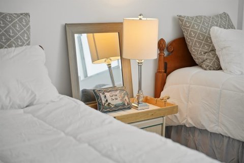 Condo in St. Lucie, Florida, 9 rooms  № 2088008 - photo 28