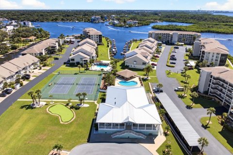 Copropriété à vendre à Port Richey, Floride: 2 chambres, 129.97 m2 № 2408706 - photo 8