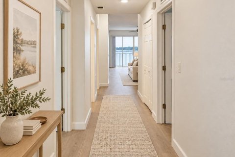 Copropriété à louer à Orlando, Floride: 3 chambres, 164.9 m2 № 2410226 - photo 7