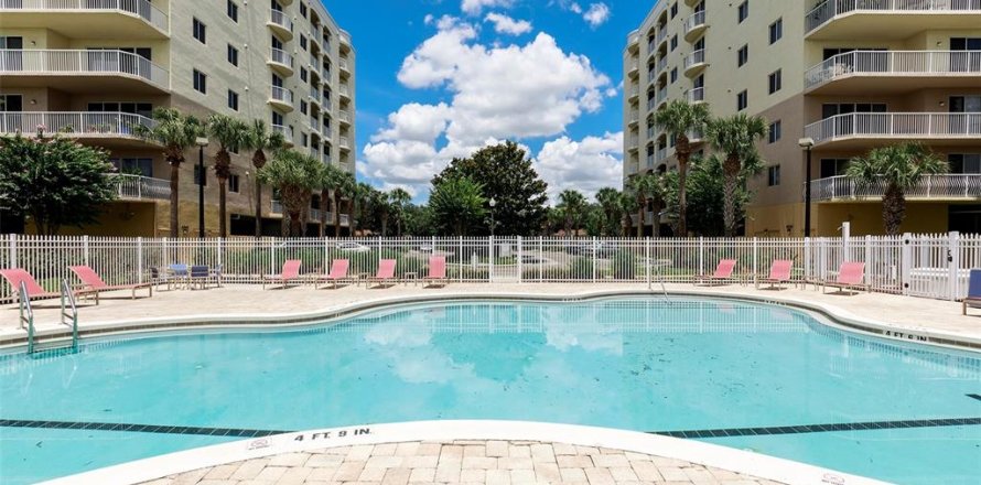 Condo à Orlando, Floride, 3 chambres  № 2410226