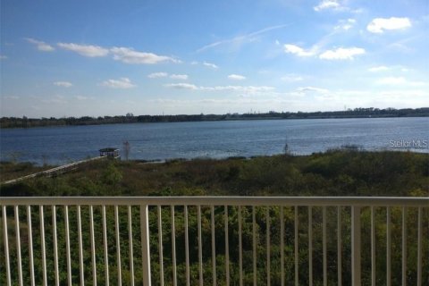 Copropriété à louer à Orlando, Floride: 3 chambres, 164.9 m2 № 2410226 - photo 25