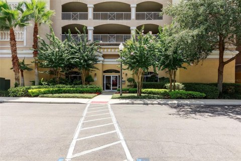 Copropriété à louer à Orlando, Floride: 3 chambres, 164.9 m2 № 2410226 - photo 5