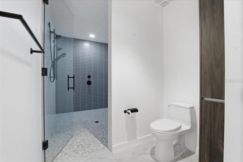 Condo in Saint Petersburg, Florida, 3 bedrooms № 2123372 - photo 27